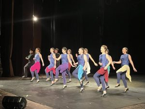 Родопският драматичен театър събра над 2700 лв. за трансплантацията на Николай Бозинарев