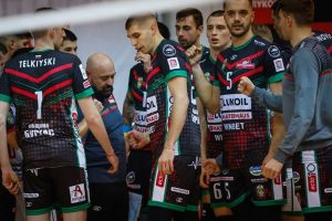 Масова подкрепа в Женева: Българската общност влиза в битката за "Нефтохимик" срещу "Шеноа" в "Чалъндж къп"