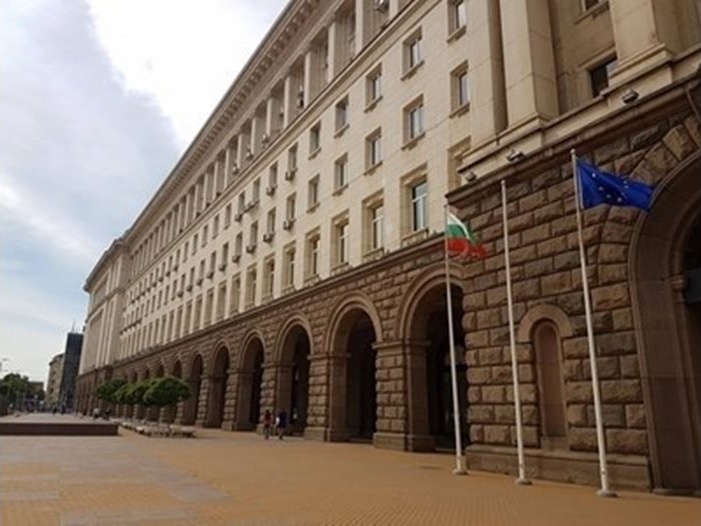 Вицепремиерът Атанас Зафиров организира кръгла маса за бъдещия Закон за доброволчеството в Министерски съвет