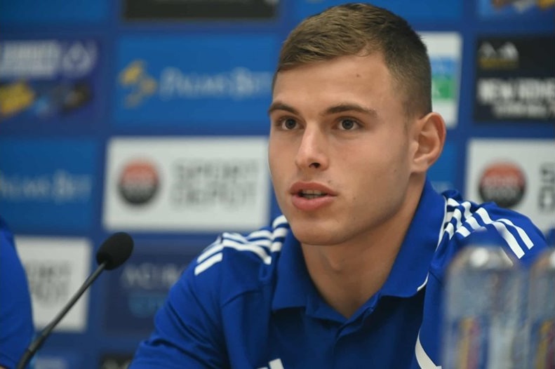 Вратарят на „Левски“ Светослав Вуцов записа магистратура на фона на продължаващия бойкот на националния отбор