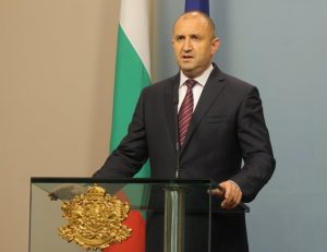 Радев наложи вето на ключови промени в Закона за отбраната: Опасност от демотивация и задълбочаване на некомплекта