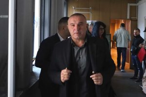 Титаничен сблъсък в щангите: Асен Златев срещу Стефан Ботев за президентския пост на 15 декември