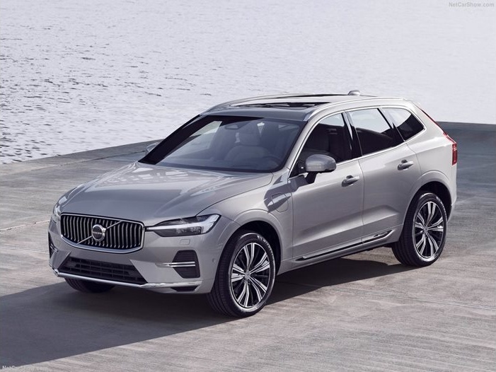 Volvo EX60 нанася удар по EV бариерите: Електрическият SUV с цена като на хибрид