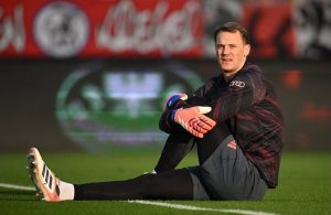 „Байерн“ предлага нов договор на Мануел Нойер до 2027 г. – Бъдещето на вратаря зависи от негово решение