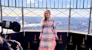 Сара Джесика Паркър с „Каръл Бърнет“ за изключителен принос към телевизията