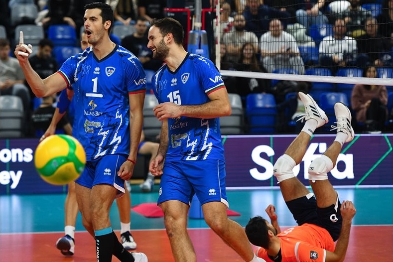 „Левски“ е домакин в решаващия реванш срещу „Лас Палмас“ за влизане в Шампионската лига