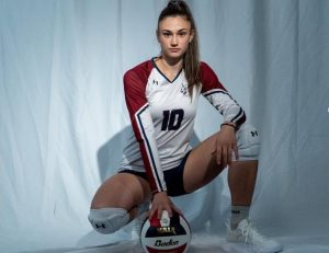 Рая Млякова – българският волейболен феномен в САЩ, стана „Новак на годината“ и се мести в Маями