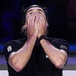 Борис Бекер: Александър Зверев блокира психически; самият тенисист признава, че може да има нужда от терапия