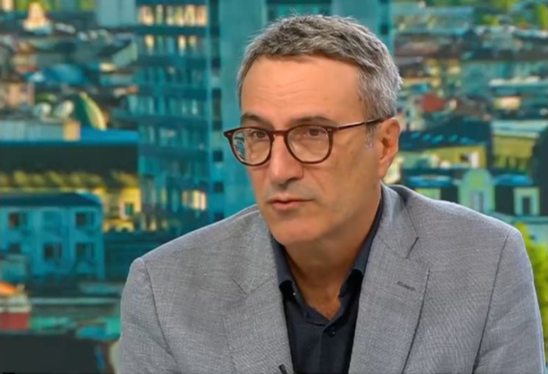 Трайчо Трайков: Няма да оставят Румен Спецов да се провали с "Лукойл"; Приходите от зоните да се инвестират локално