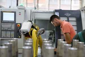 Държавата разчита на енергетиката и военните заводи: БЕХ натрупва над 906 млн. лв. от дивиденти