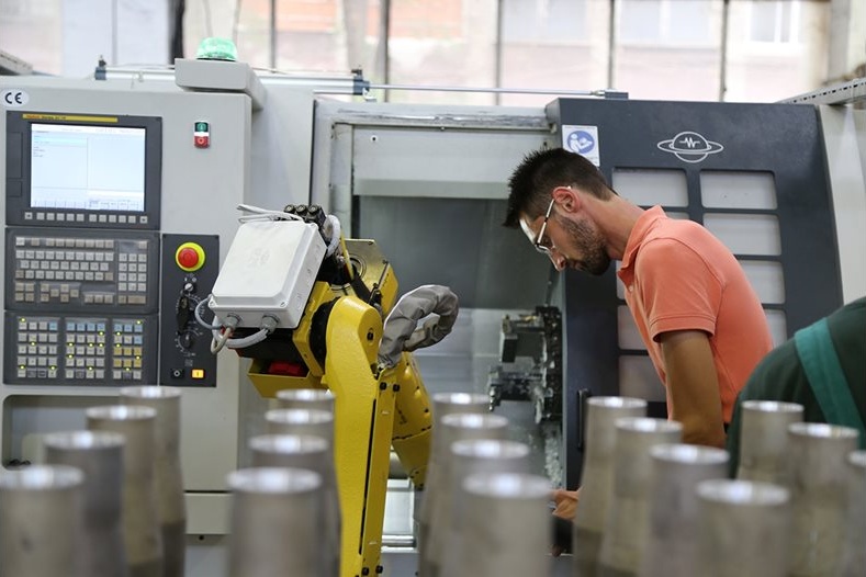 Държавата разчита на енергетиката и военните заводи: БЕХ натрупва над 906 млн. лв. от дивиденти