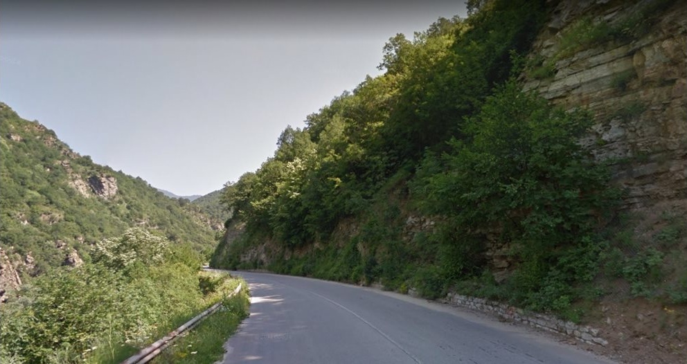 Възстановяват движението на тежкотоварни автомобили по път III-866 Михалково – Кричим