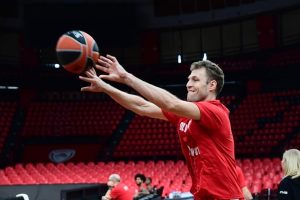 Везенков отговори на критиките: Винаги съм готов да поема отговорност въпреки „шума“