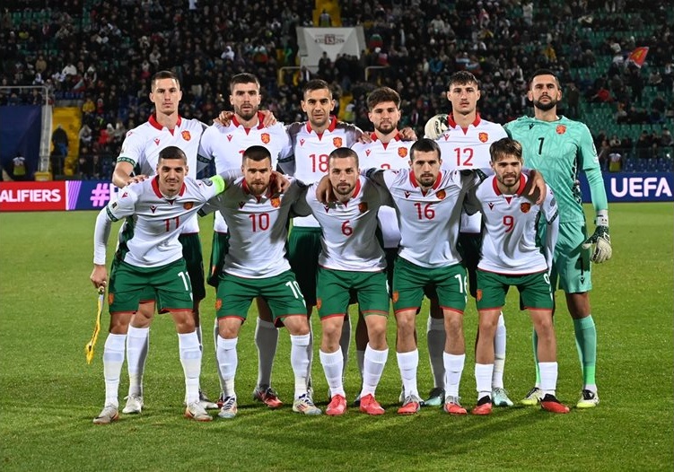 Трагичната 2025: Националният отбор стигна дъното със скандали, една победа и „изгубени поколения“