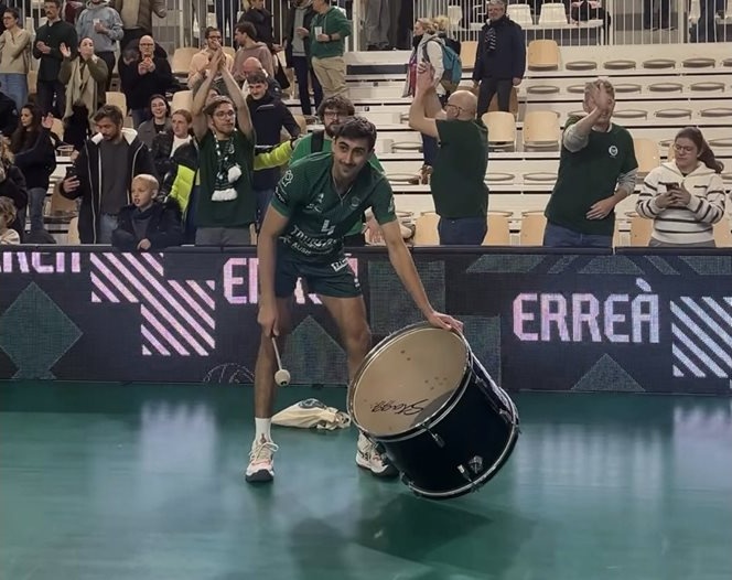 Вени Антов блести с 18 точки и изведе „Туркоан“ до върха във Франция