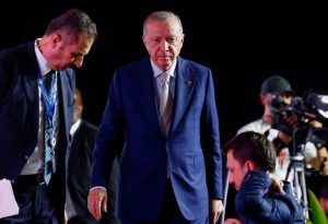 Ердоган и Путин обсъждат мир в Украйна и зърнена сделка