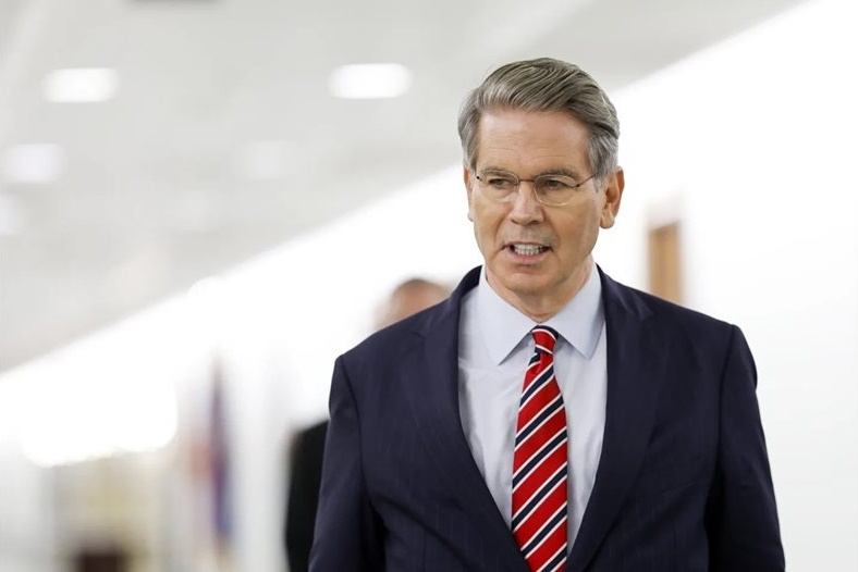 Щети за $11 млрд. от частичното спиране на правителството в САЩ