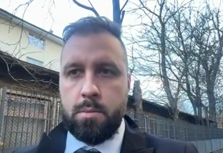 Кметове на столични райони в спор за боклука и зимната подготовка