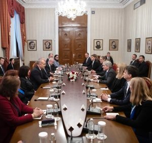 Радев: Нарушаването на върховенството на правото подкопава устоите на демокрацията