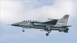 Турският реактивен самолет „Хюржет“ влиза в масово производство и износ