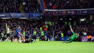 Флик с първо капо в Шампионската лига, серията на Барса спря