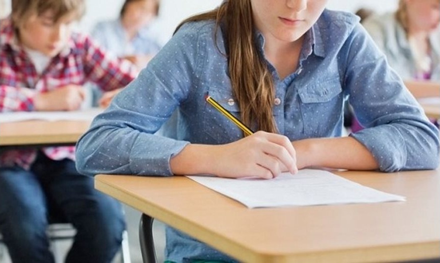 Върнатият бюджет: Ниско финансиране за образование и наука предизвиква недоволство