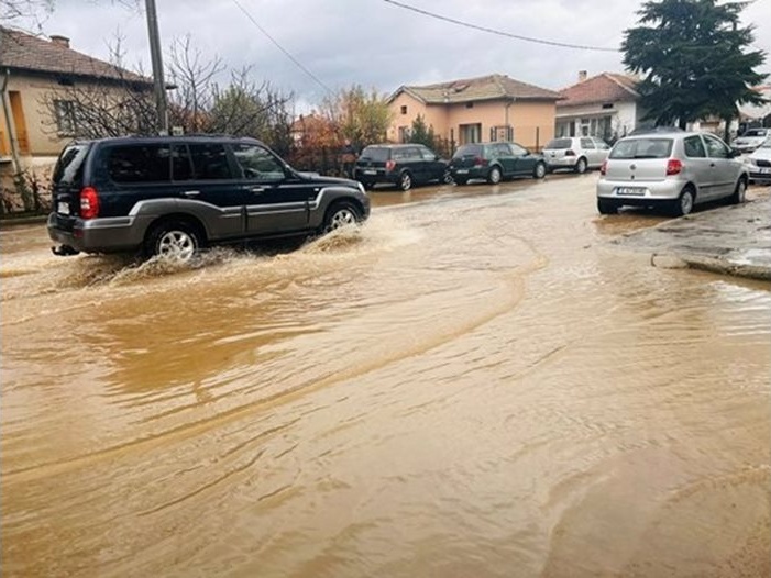 Язовирите в Благоевград и Кюстендил с достатъчни свободни обеми на фона на проливни дъждове
