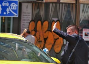 Фотозагадка от „24 часа“: Кой е телевизионният именик?