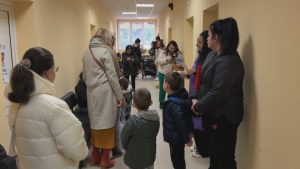 Водещи специалисти преглеждат безплатно над 300 деца в Монтана: Кампанията покрива райони без експерти