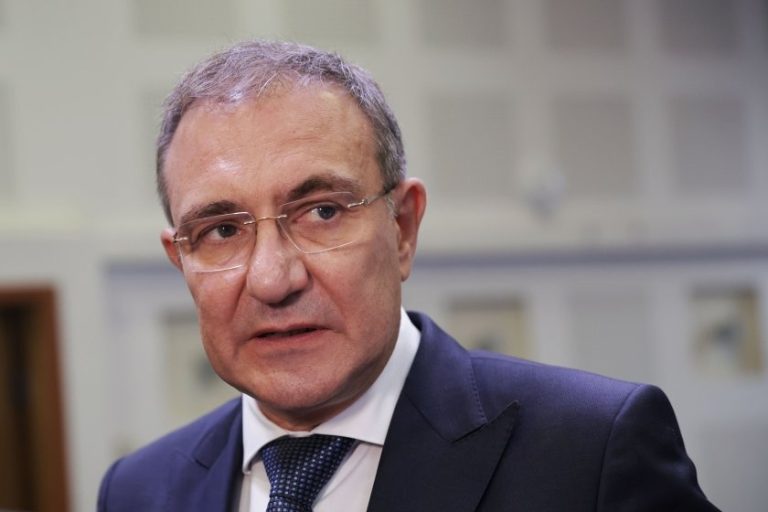 Гуцанов: Без съпротива за пенсии и майчинство, МФ определя вноските Гуцанов: Без съпротива за пенсии и майчинство, МФ определя вноските