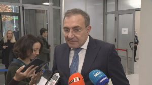 НОИ вероятно приема вдигане на осигурителната вноска с 2 пункта и повишава майчинските до 900 лв.