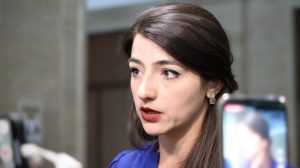 Казусът "Корал" влезе в съда: Делото срещу депутата Лена Бориславова започна по същество