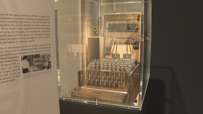 Исторически търг в Париж: "Паскалина" на Блез Паскал и шифровъчната "Енигма" с обща оценка над 3 милиона евро