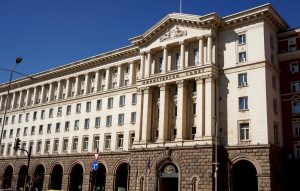 Кабинетът обсъжда 34 точки: от ЕИБ до полицейско сътрудничество с Гърция на фона на бюджетно напрежение