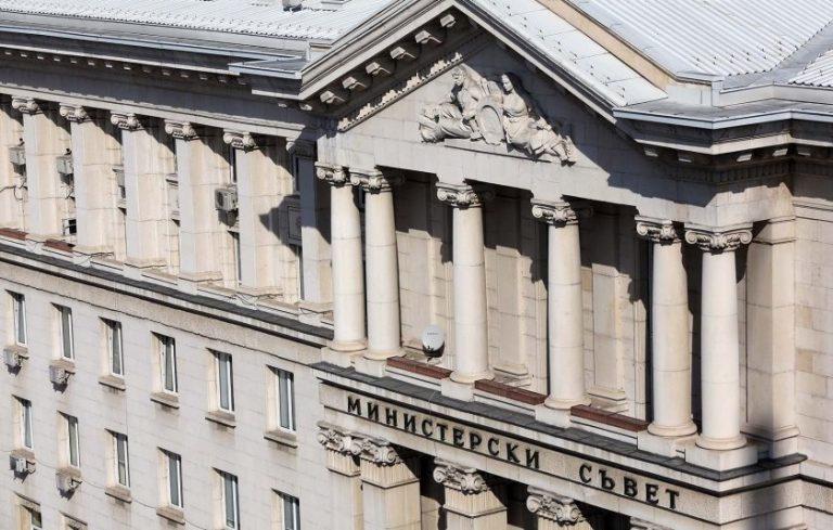 Правителството инвестира над 17 млн. лева в нови училища, градини и спортни съоръжения