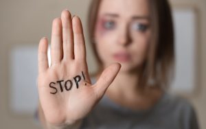 Една от три жени е жертва на насилие: "Носим си белезите", но "Животът може да бъде различен"