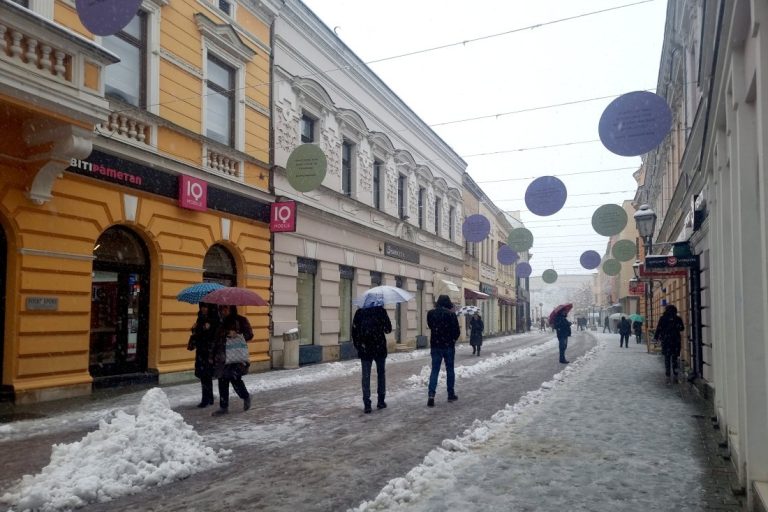 Предсрочни президентски избори в Република Сръбска: Избират наследник на Додик