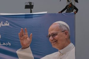 Папа Лъв XIV пристигна в Ливан на фона на регионално напрежение