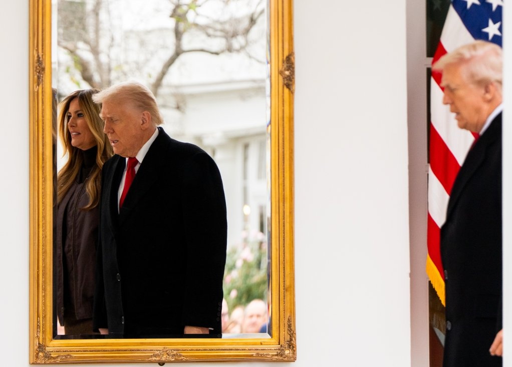 САЩ затягат контрола: Проверки на притежатели на зелена карта от „рискови“ страни