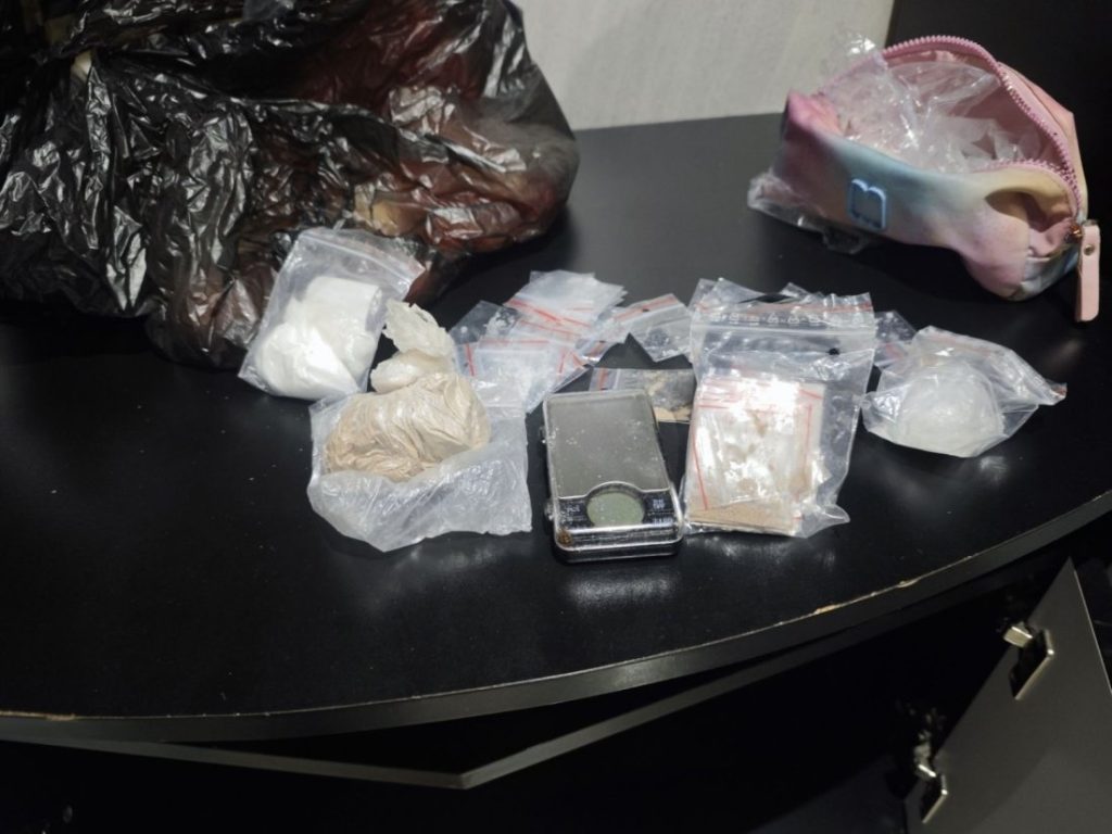 Мащабна акция във Варна: 22-ма задържани за седмица, ученик от елитно училище разпространявал опиати за вейпове