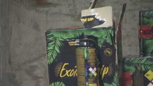 Мащабна акция: Заловиха над 12 000 флакона с райски газ, задържан е криминално проявен