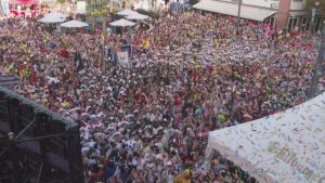 Германия навлезе в „петото годишно време“: Карнавалният сезон започна в Кьолн, Майнц и Дюселдорф