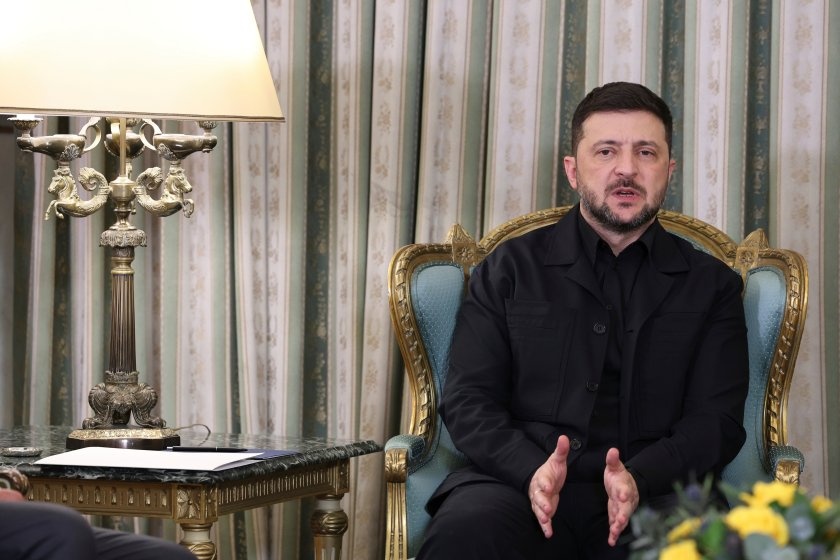 Енергетика и отбрана: Зеленски в Париж за девета среща с Макрон след успешни договори в Атина