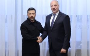 Желязков и Зеленски обсъдиха енергийната сигурност и сътрудничеството в Черно море