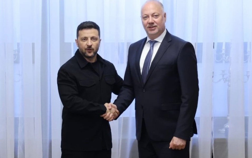 Желязков и Зеленски обсъдиха енергийната сигурност и сътрудничеството в Черно море