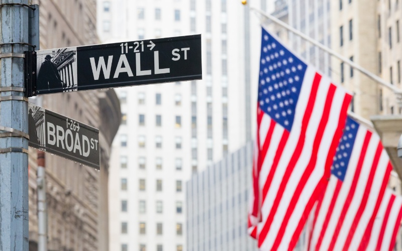 Избори в Ню Йорк: Зохран Мамдани е фаворит, Тръмп заплашва с прекратяване на федералното финансиране