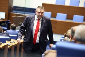 Делян Пеевски обжалва санкциите по „Магнитски“ и подкрепя бюджета: „Аз работя само по закони“