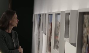 „Достатъчно близо“: Агенция „Магнум“ показва 12 женски перспективи в Берлин до януари 2026 г.