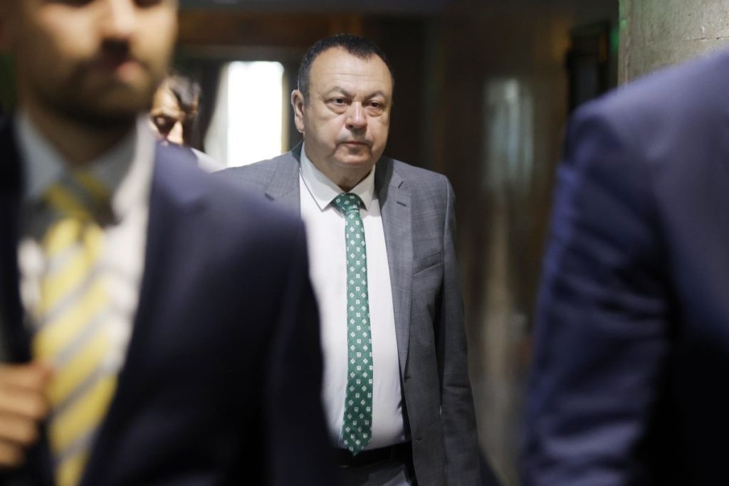 ПП сигнализира прокуратурата срещу Хамид Хамид за нападение над младежи в парламента