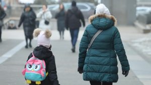 Времето в петък: Дъжд и застудяване обхващат България